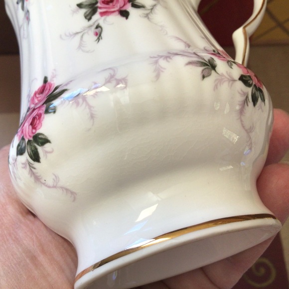 Royal Windsor Dainty Roses Tea Coffee Mug - Picture 5 of 5